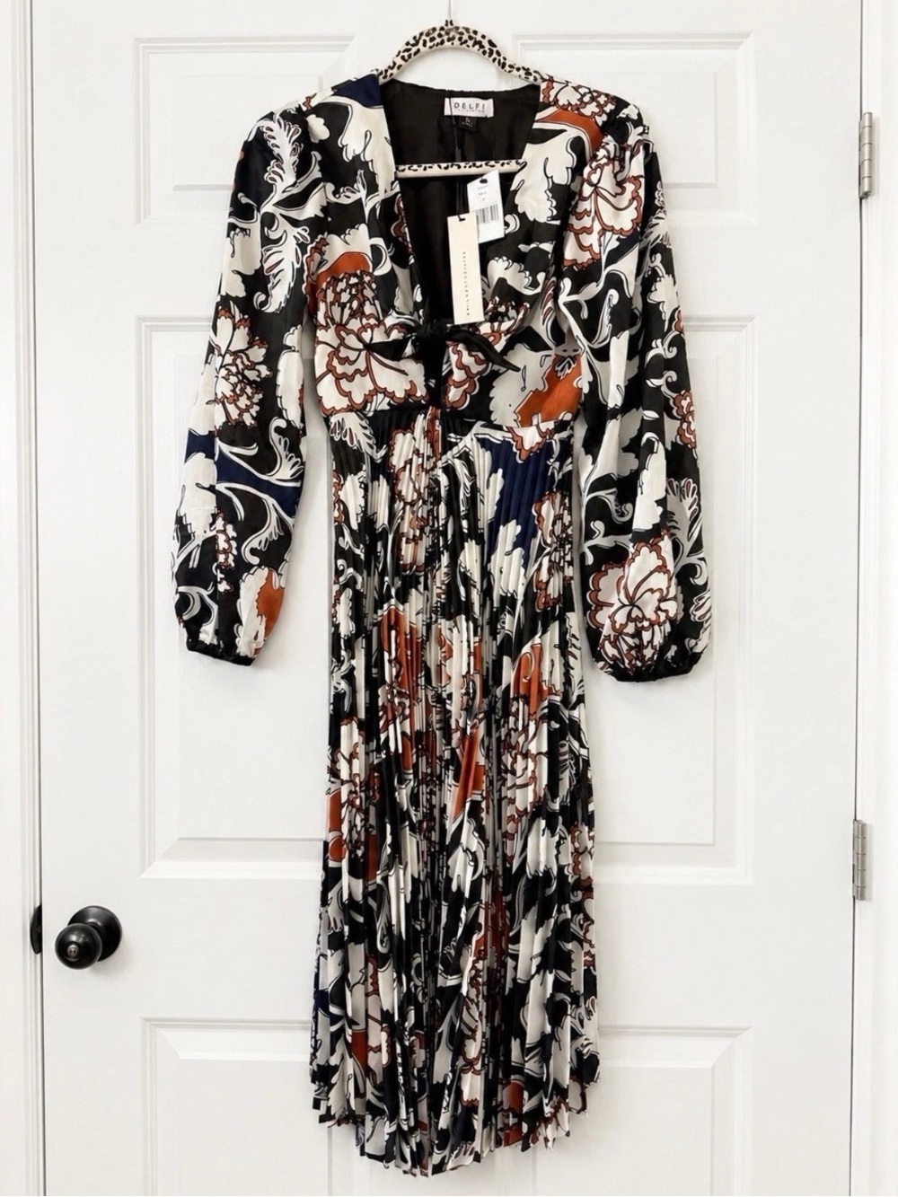 New DELFI Collective Floral Pleated Tie Front Midi Dress Long Sleeve Size S